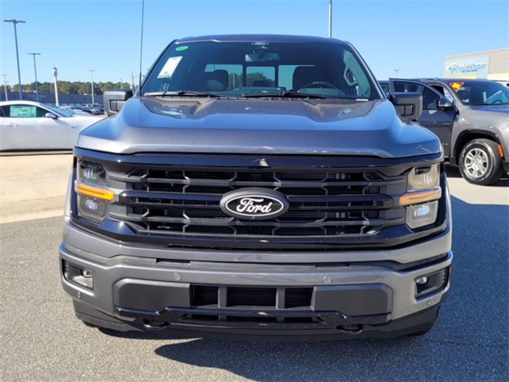 New 2025 Ford F-150 XLT Truck