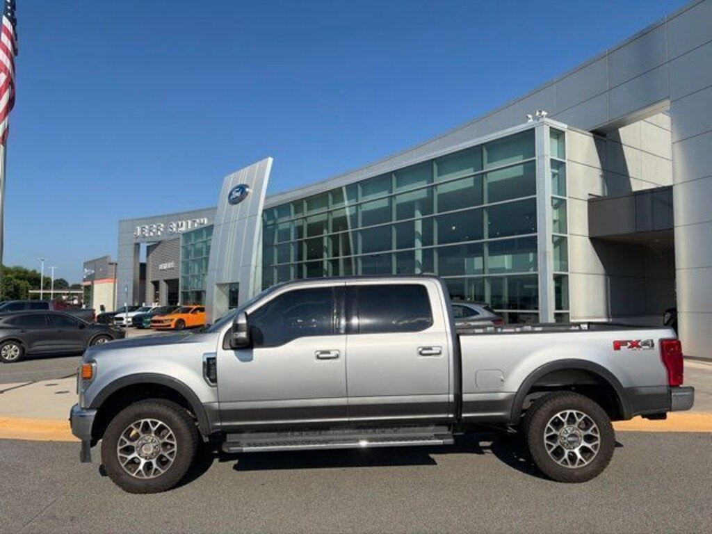 Used 2020 Ford F-250SD Lariat Truck