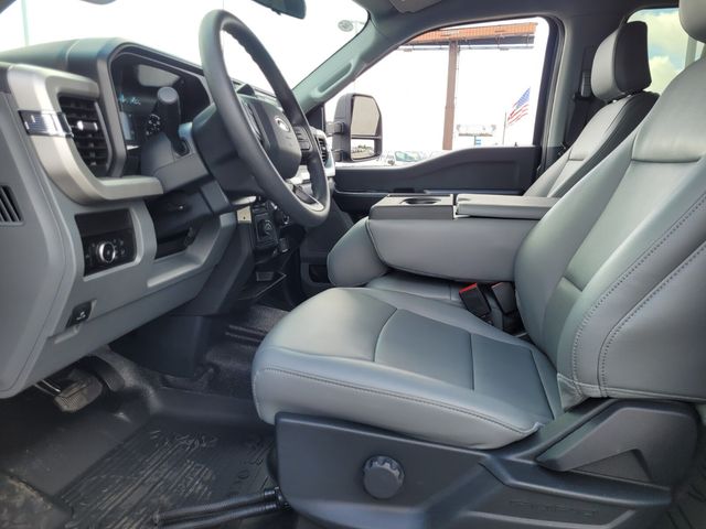 2026 Ford F-250 Super Duty XL - Photo 5