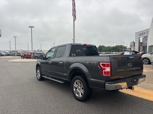 2020 Ford F-150 XLT photo 2