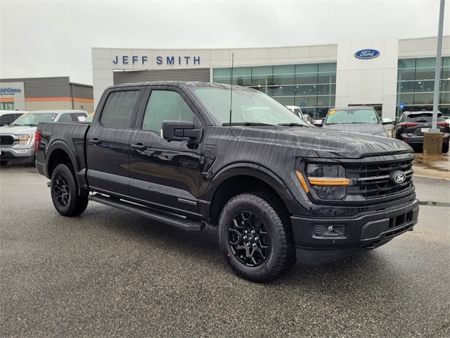 2025 Ford F-150 XLT's photo