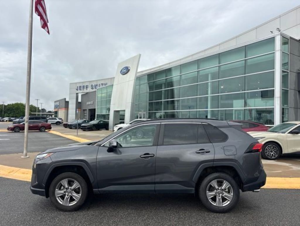 Used 2024 Toyota RAV4 XLE SUV