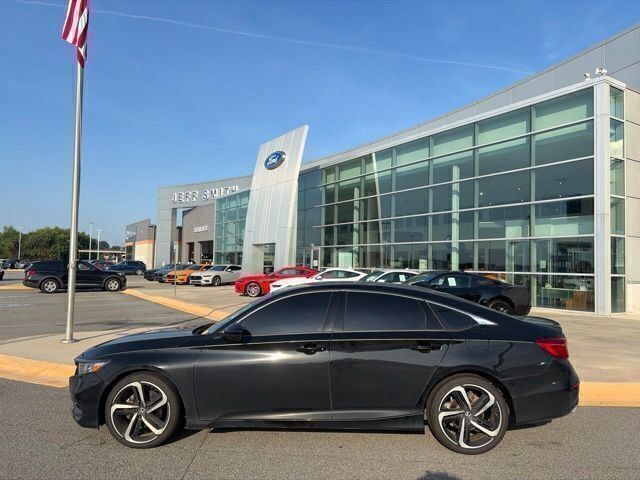 Used 2019 Honda Accord Sport with VIN 1HGCV1F3XKA005386 for sale in Byron, GA