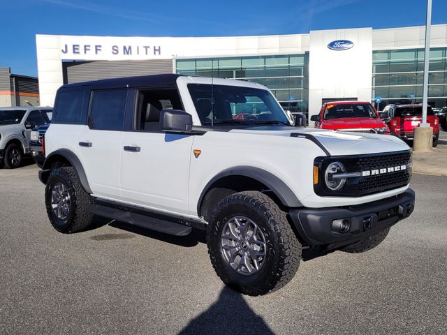 2025 Ford Bronco Badlands 4x4's photo