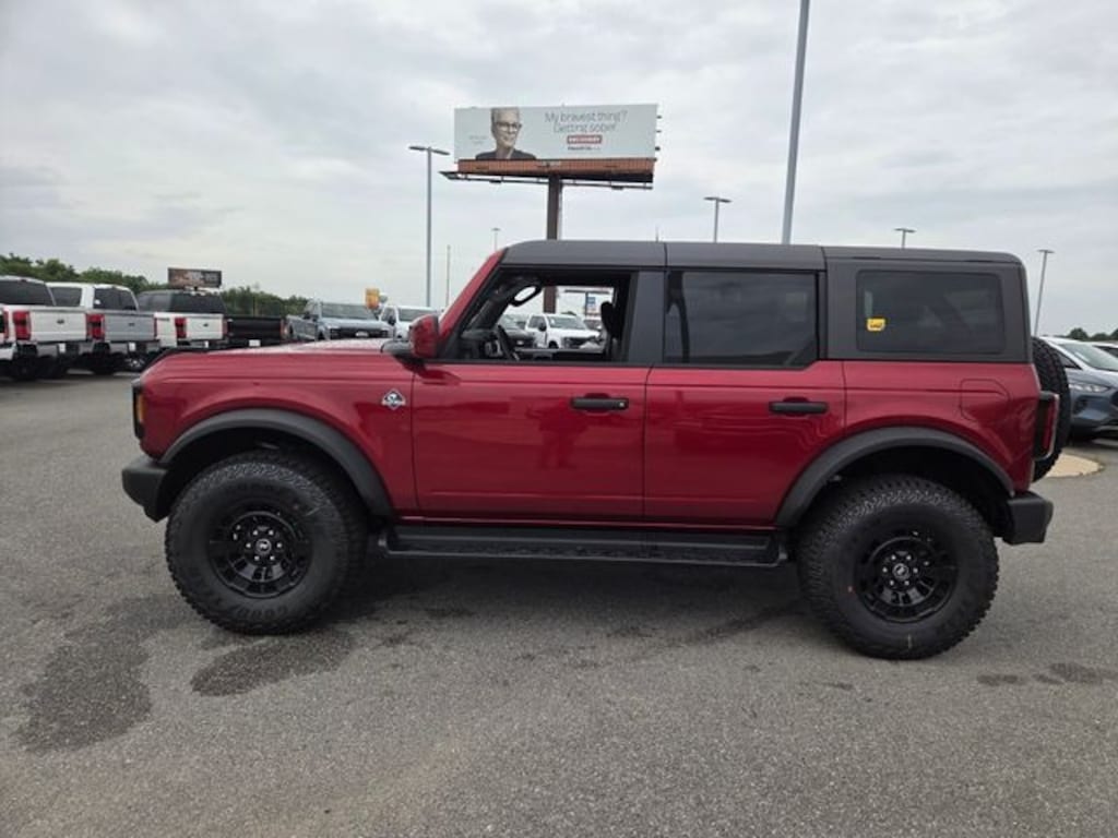 New 2026 Ford Bronco Outer Banks SUV