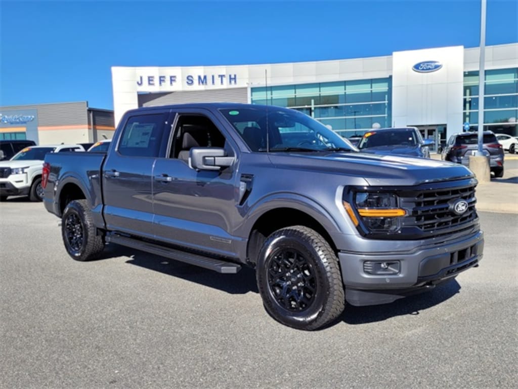 New 2025 Ford F-150 XLT Truck