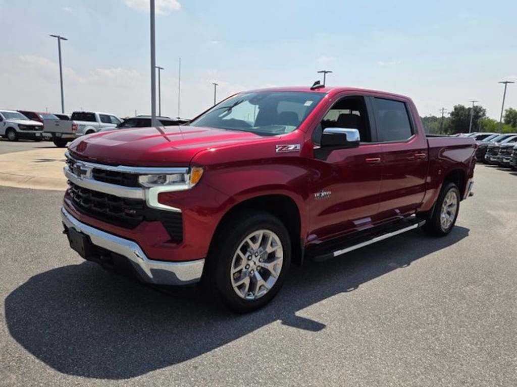 Used 2024 Chevrolet Silverado 1500 LT Truck