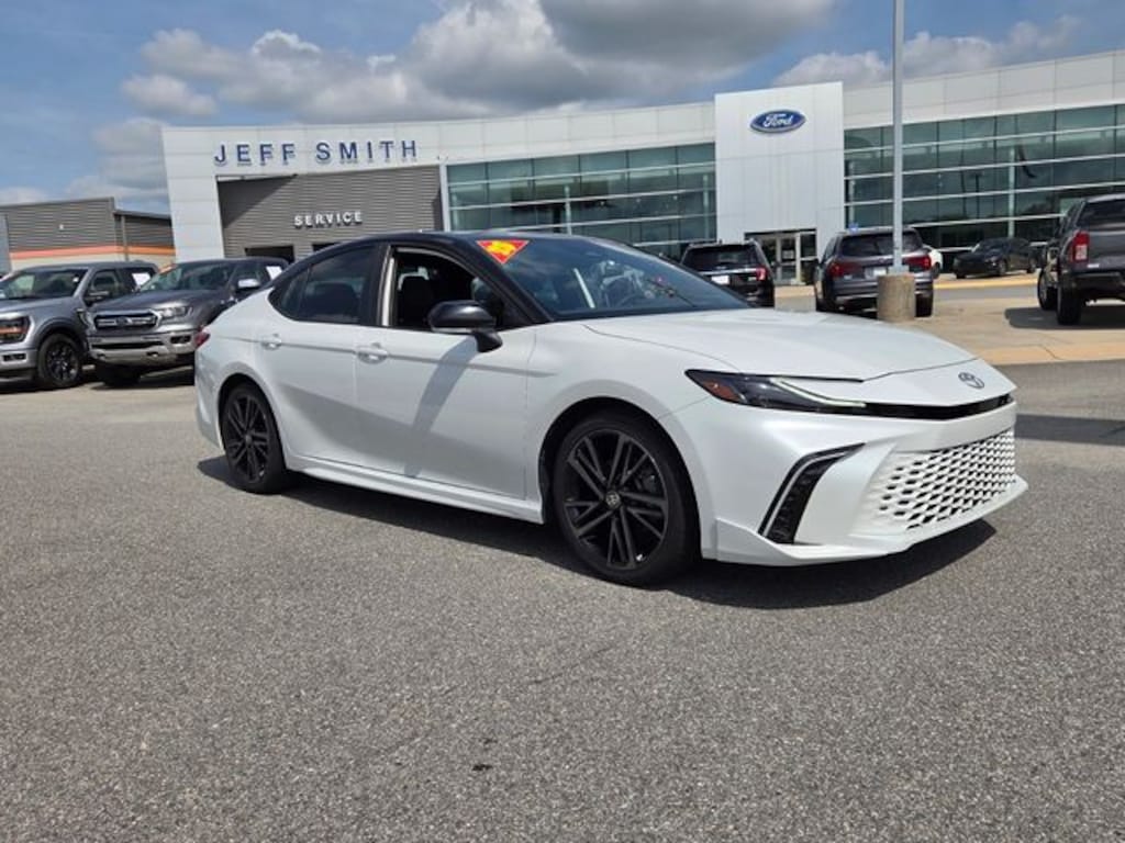 Used 2025 Toyota Camry XSE Sedan