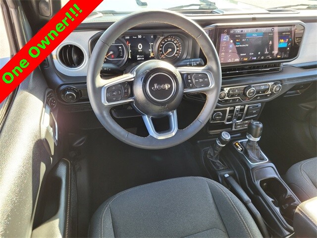 2024 Jeep Wrangler 4-Door Sahara - Photo 7