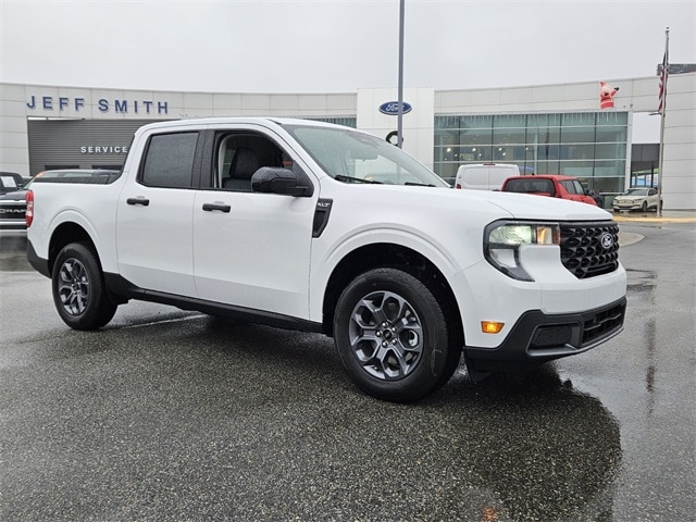 2025 Ford Maverick XLT's photo