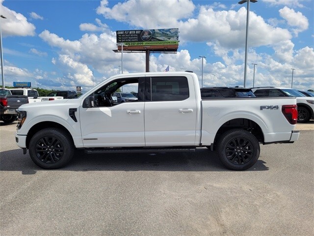 2025 Ford F-150 XLT photo 4