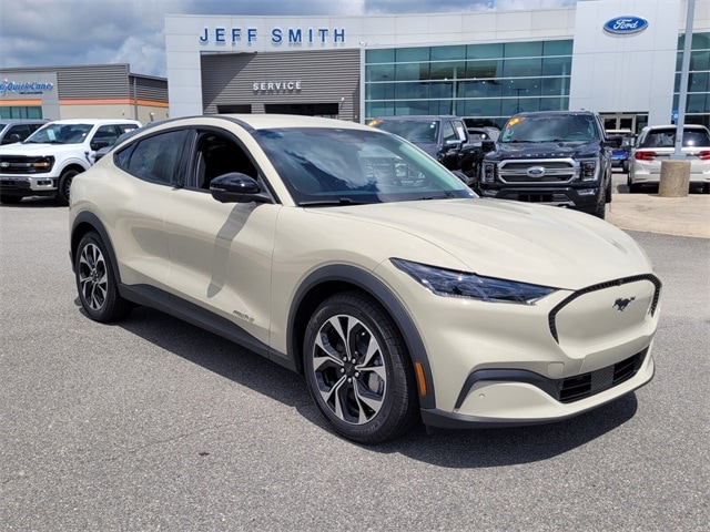 2025 Ford Mustang Mach-E SUV 
