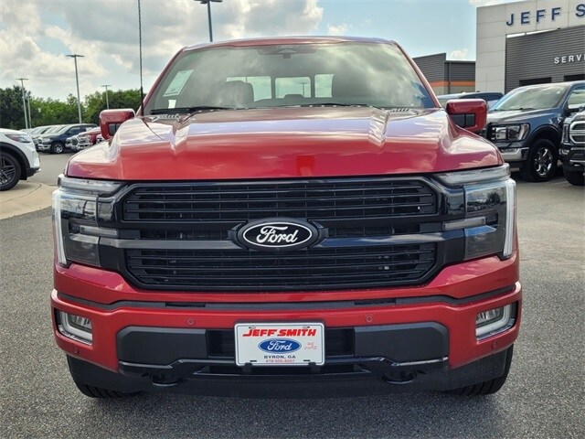 2025 Ford F-150 Platinum photo 2