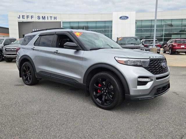 2024 Ford Explorer ST 4WD's photo