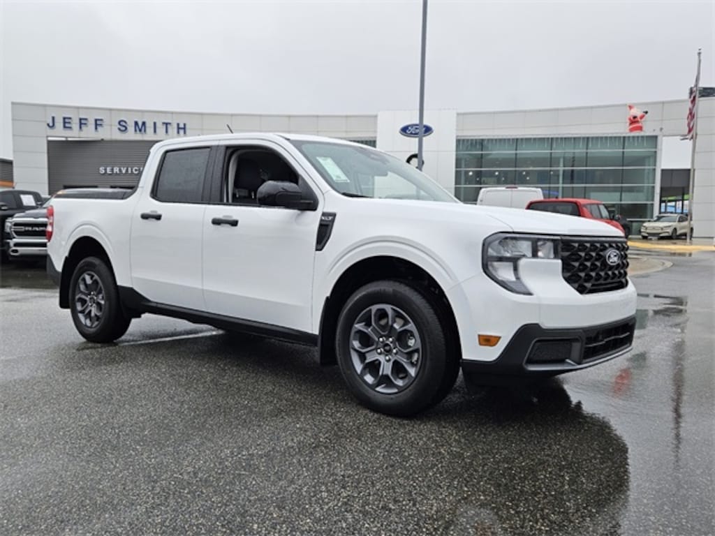New 2025 Ford Maverick XLT Truck
