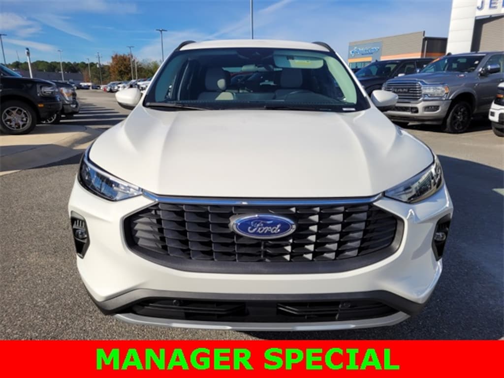 New 2025 Ford Escape Plug-In Hybrid Base SUV