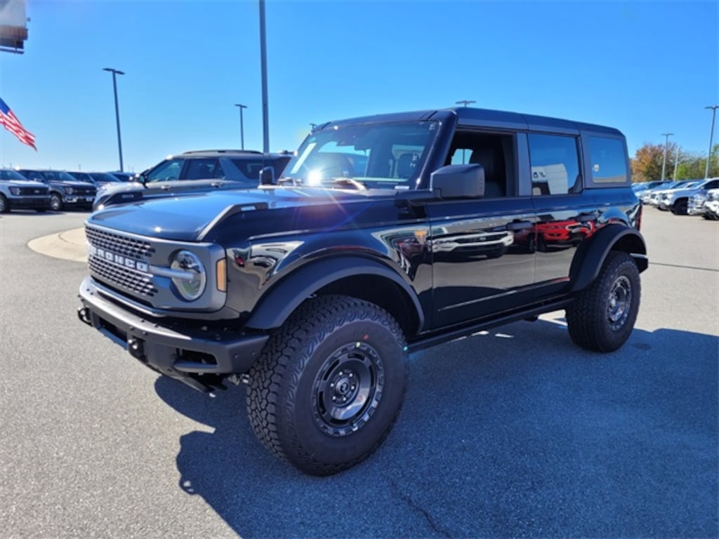 New 2025 Ford Bronco Badlands SUV