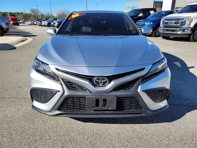 Used 2022 Toyota Camry SE with VIN 4T1G11AK9NU621556 for sale in Byron, GA