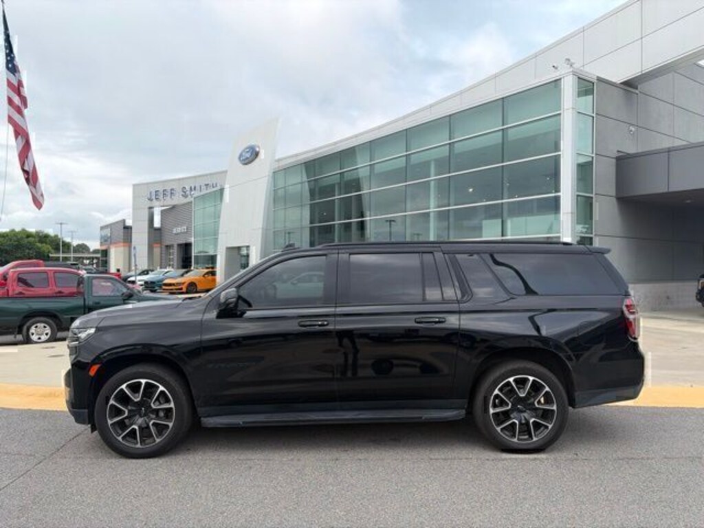Used 2022 Chevrolet Suburban RST SUV