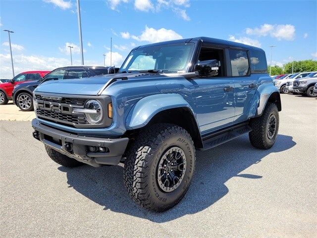 2025 Ford Bronco Raptor photo 3