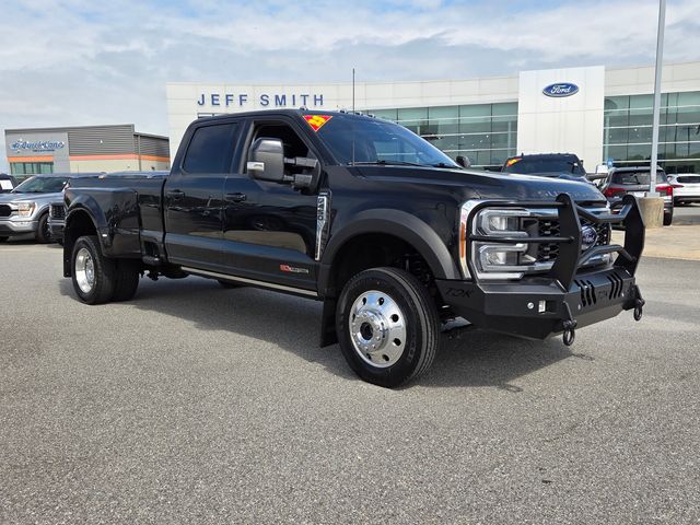 2023 Ford F-450 Lariat 4x4 Crew Cab 8' Box DRW's photo