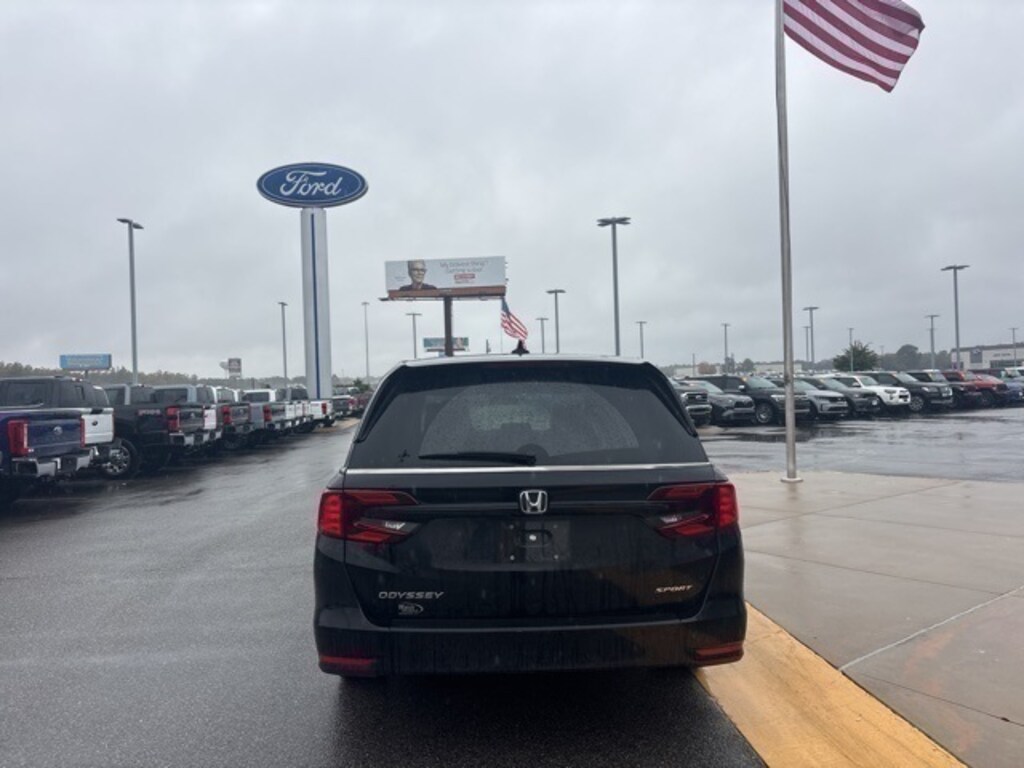 Used 2024 Honda Odyssey Sport Minivan/Van
