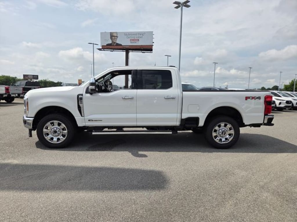 New 2026 Ford F-250SD Lariat Truck