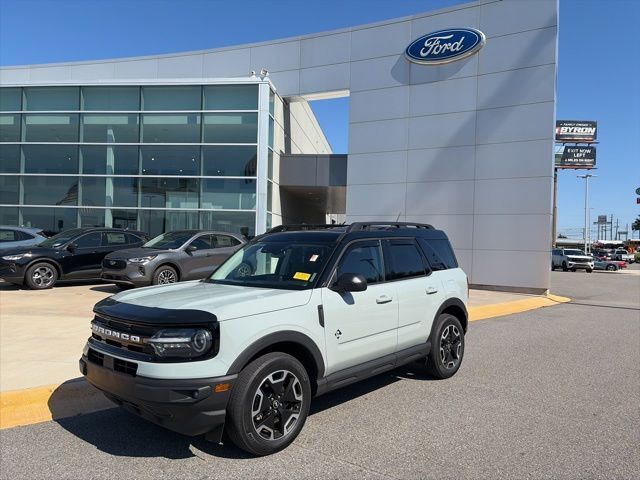 2023 Ford Bronco Sport Outer Banks 4X4's photo