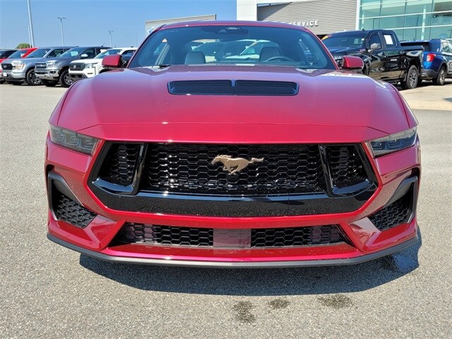 2025 Ford Mustang GT photo 2