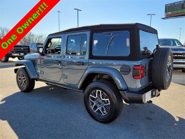 2024 Jeep Wrangler 4-Door Sahara - Photo 9