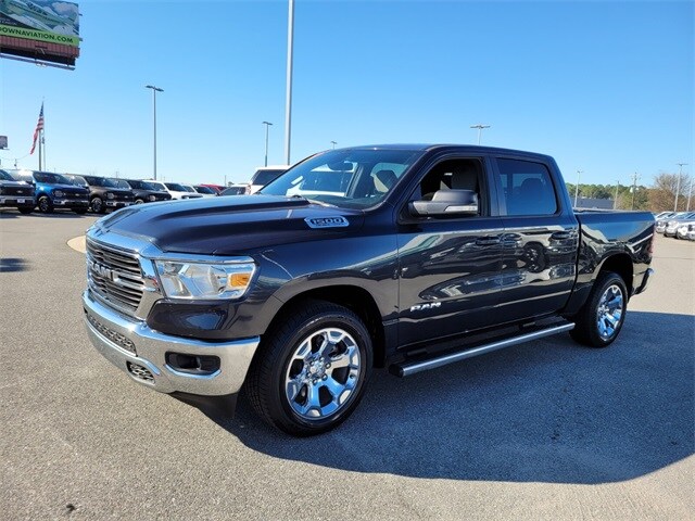 2021 Ram 1500 Big Horn Lone Star photo 3