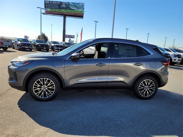 2025 Ford Escape Plug-In Hybrid Base photo 4