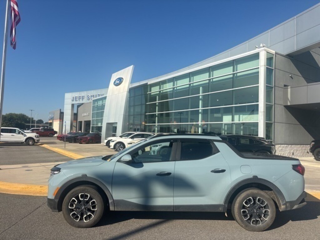 Used 2024 Hyundai Santa Cruz SEL Truck