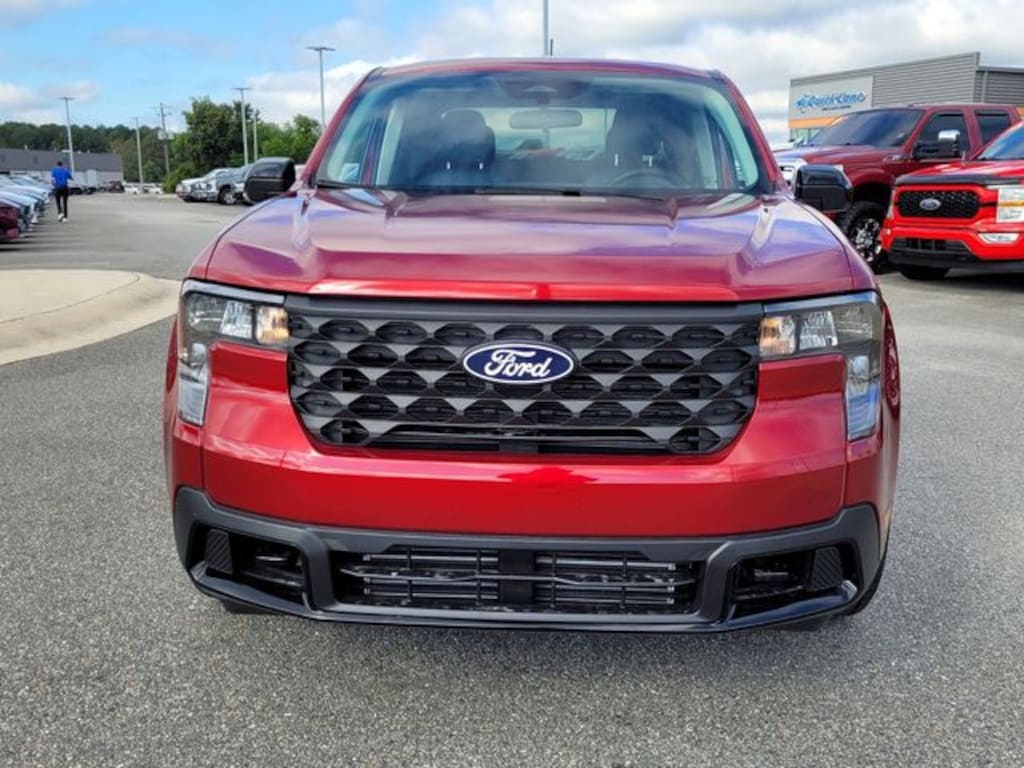 New 2025 Ford Maverick XLT Truck