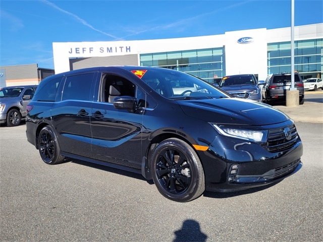 2024 Honda Odyssey SPORT's photo