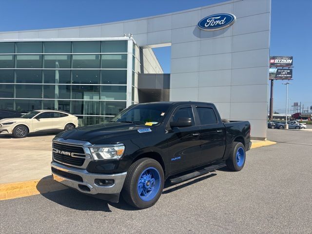 2019 RAM 1500 Big Horn/Lone Star Crew Cab 5'7's photo