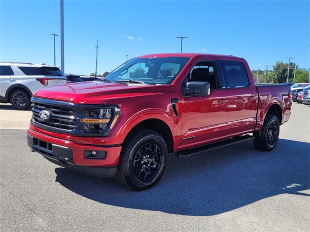 New 2025 Ford F-150 XLT Truck