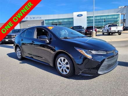 2023 Toyota Corolla LE Sedan