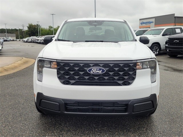 2025 Ford Maverick XL photo 2