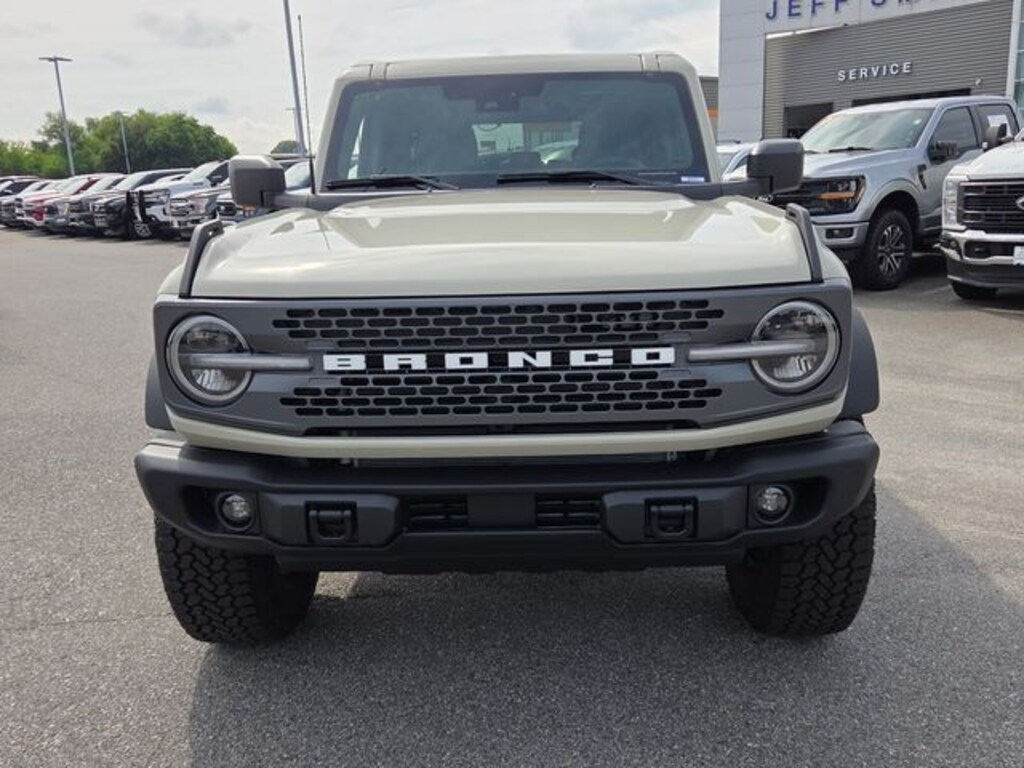 New 2026 Ford Bronco Badlands SUV