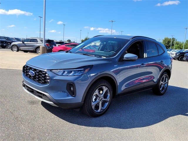 2026 Ford Escape Hybrid ST-Line Select photo 3