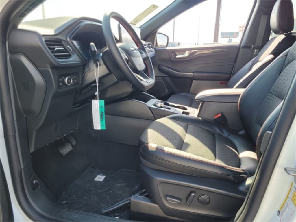 New 2026 Ford Escape Hybrid ST-Line Elite SUV