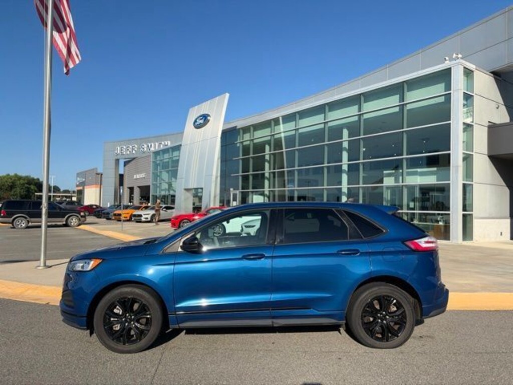 Used 2022 Ford Edge SE SUV