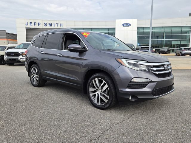 2017 Honda Pilot 4WD Elite's photo