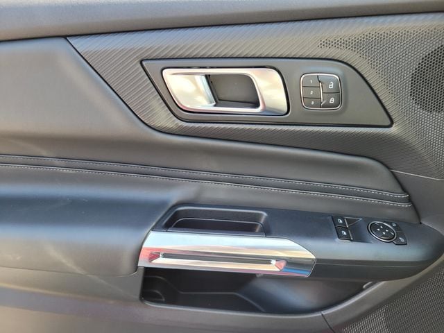 2025 Ford Mustang EcoBoost Premium Fastback - Photo 22