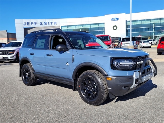 2025 Ford Bronco Sport Outer Banks's photo