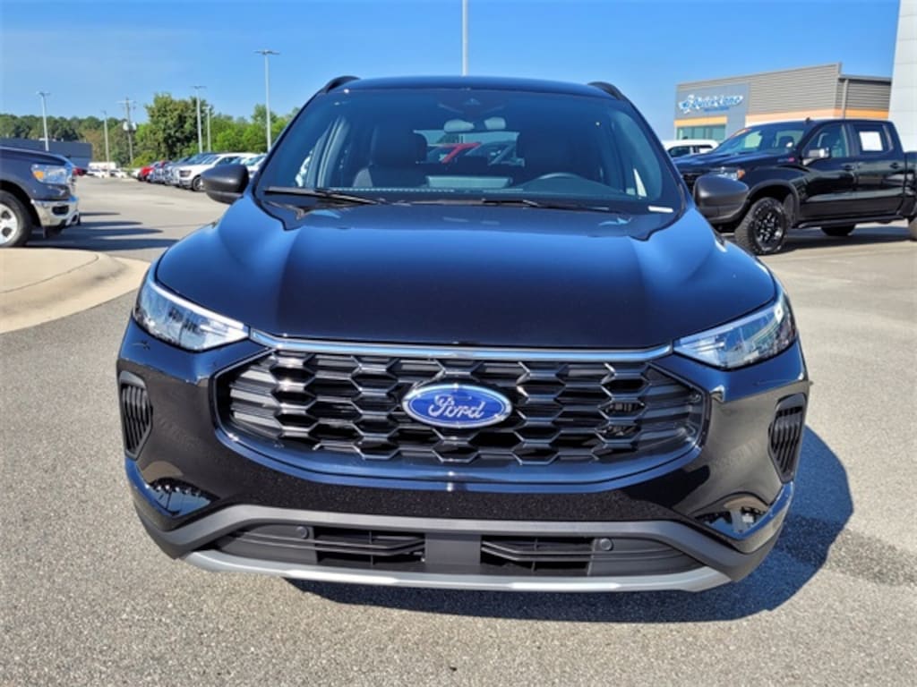 New 2026 Ford Escape ST-Line SUV