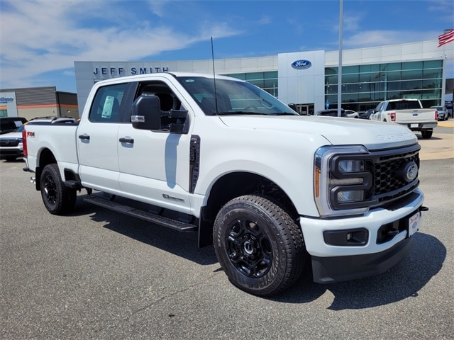 2026 Ford F-250 Super Duty XL's photo