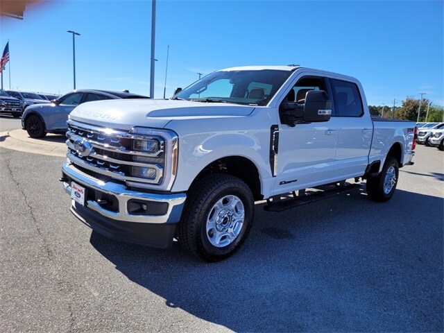 2026 Ford F-250 photo 3