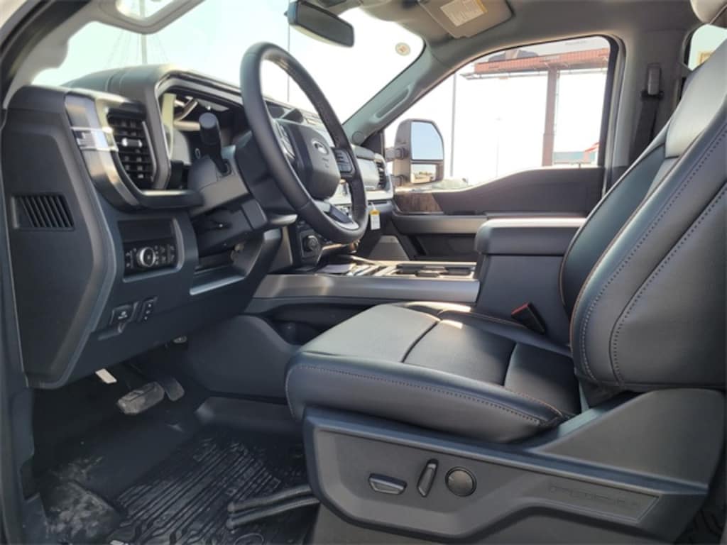 New 2026 Ford F-350SD Lariat Truck